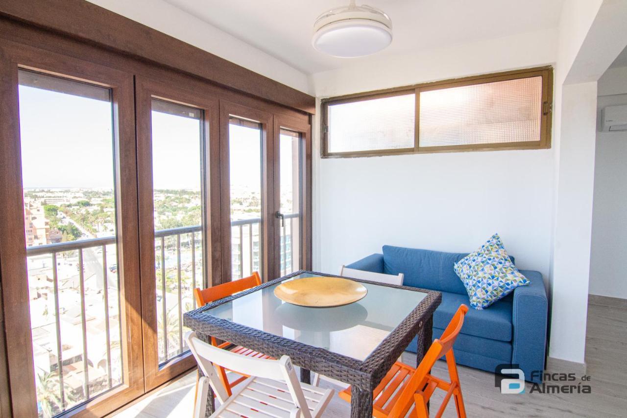 Appartement Atico Las Gaviotas R&R à Roquetas de Mar Extérieur photo