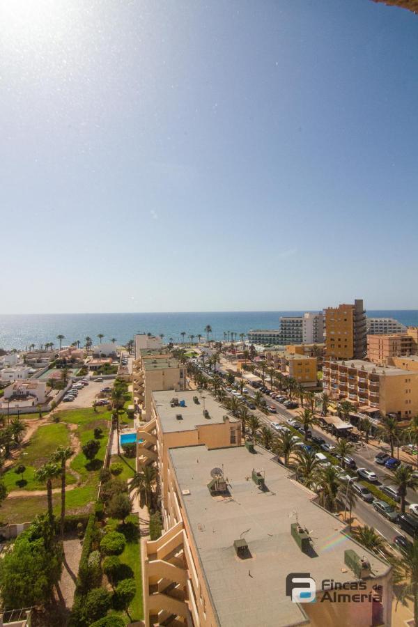 Appartement Atico Las Gaviotas R&R à Roquetas de Mar Extérieur photo