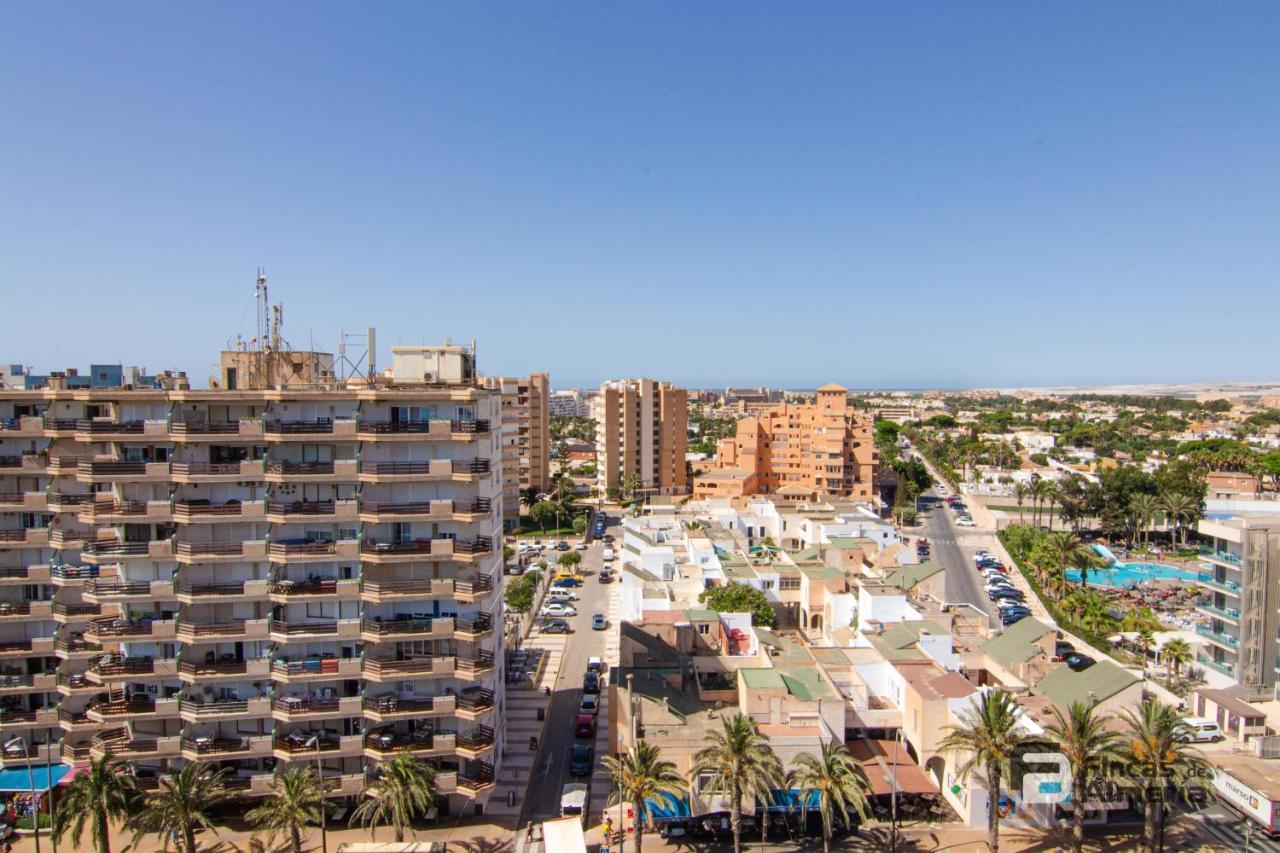 Appartement Atico Las Gaviotas R&R à Roquetas de Mar Extérieur photo
