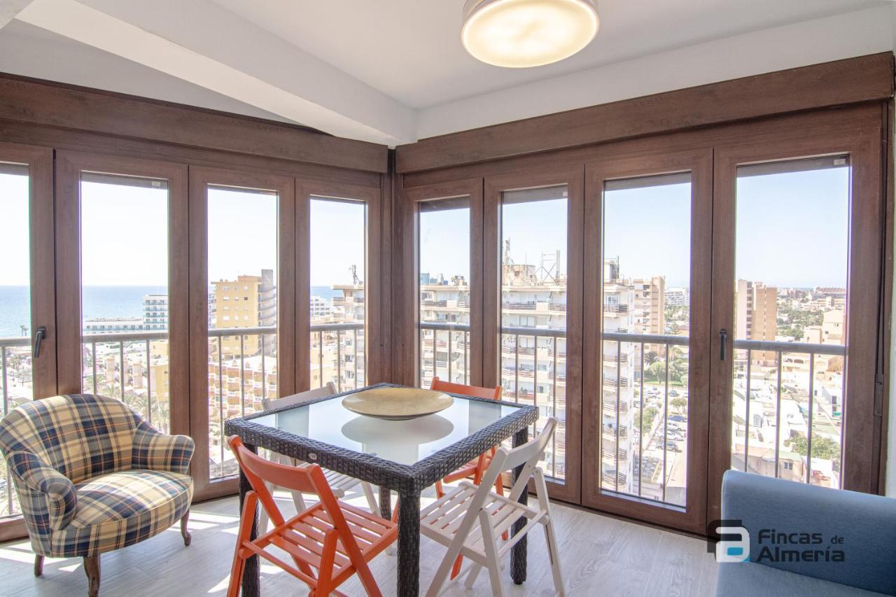 Appartement Atico Las Gaviotas R&R à Roquetas de Mar Extérieur photo